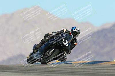 media/Feb-03-2024-SoCal Trackdays (Sat) [[767c60a41c]]/4-Turn 9 Set 1 (1040am)/